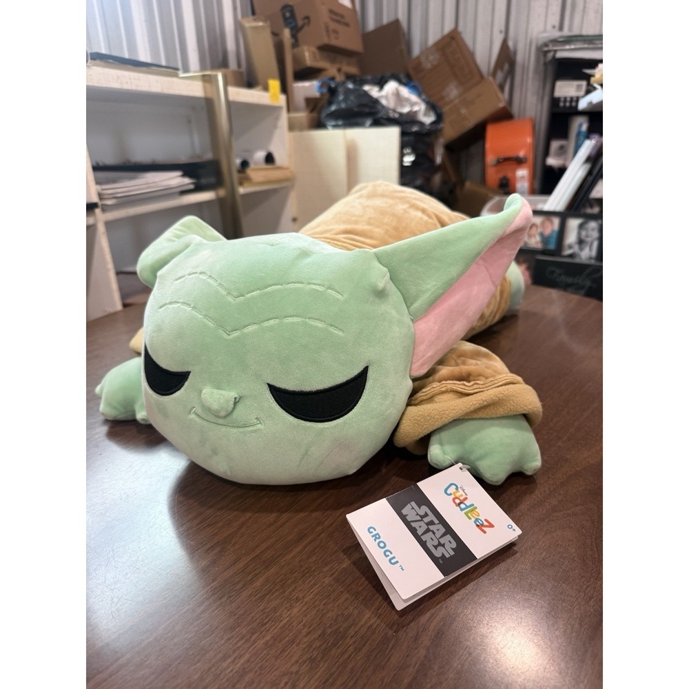 Disney Sleeping Baby Yoda Grogu Cuddleez Plush Star Wars Mandalorian 23" (L) NEW